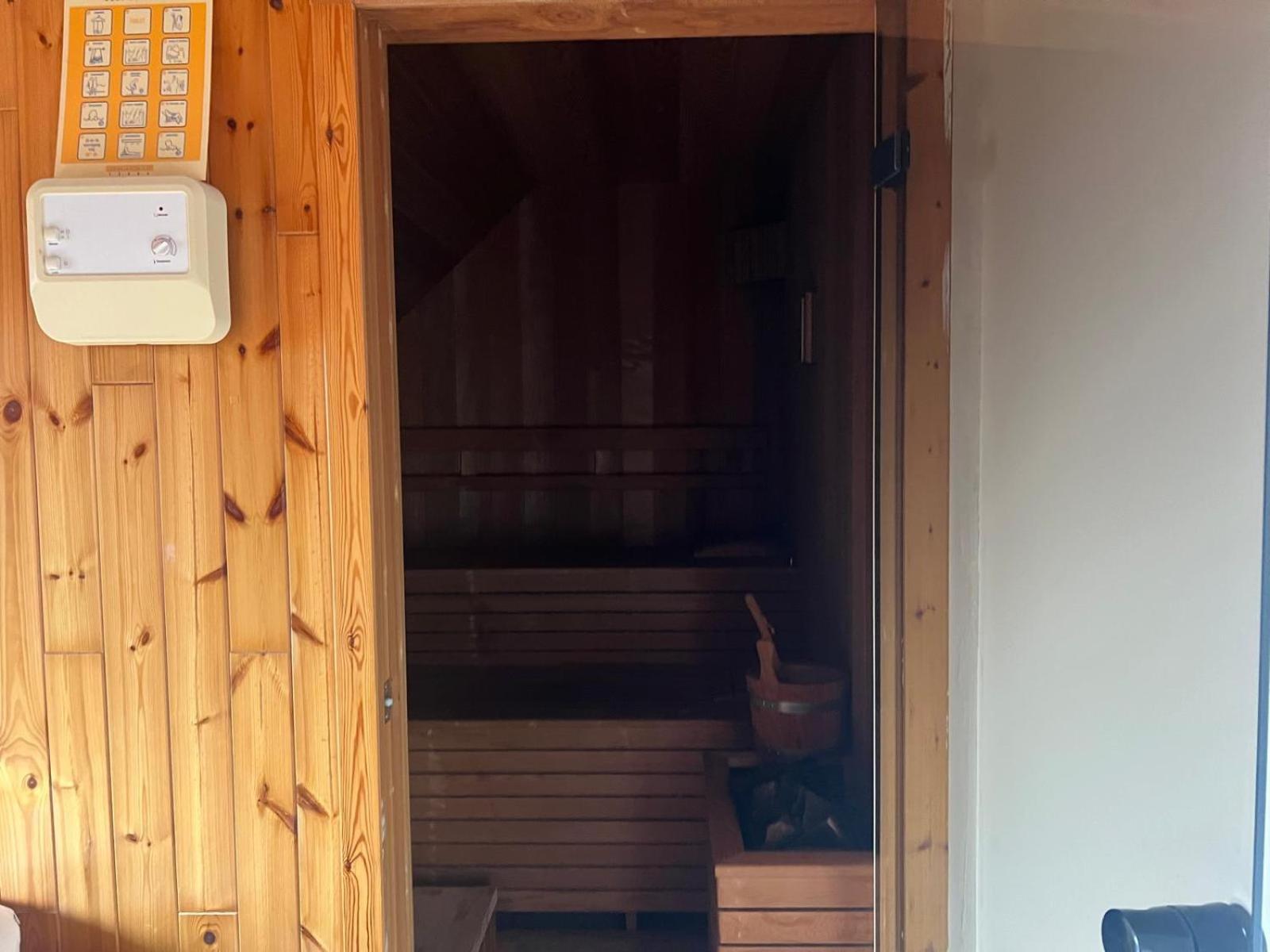 Villa Op De Hoek Rooms آلست المظهر الخارجي الصورة